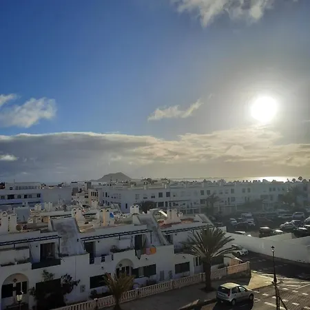 Apartment Sun & Surf Loft, Near Main Street And Beach, Wifi Fiber, Winter Garden With Sea View Corralejo